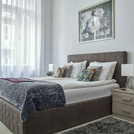 7Seasons Central Suites Budapest Eksteriør billede