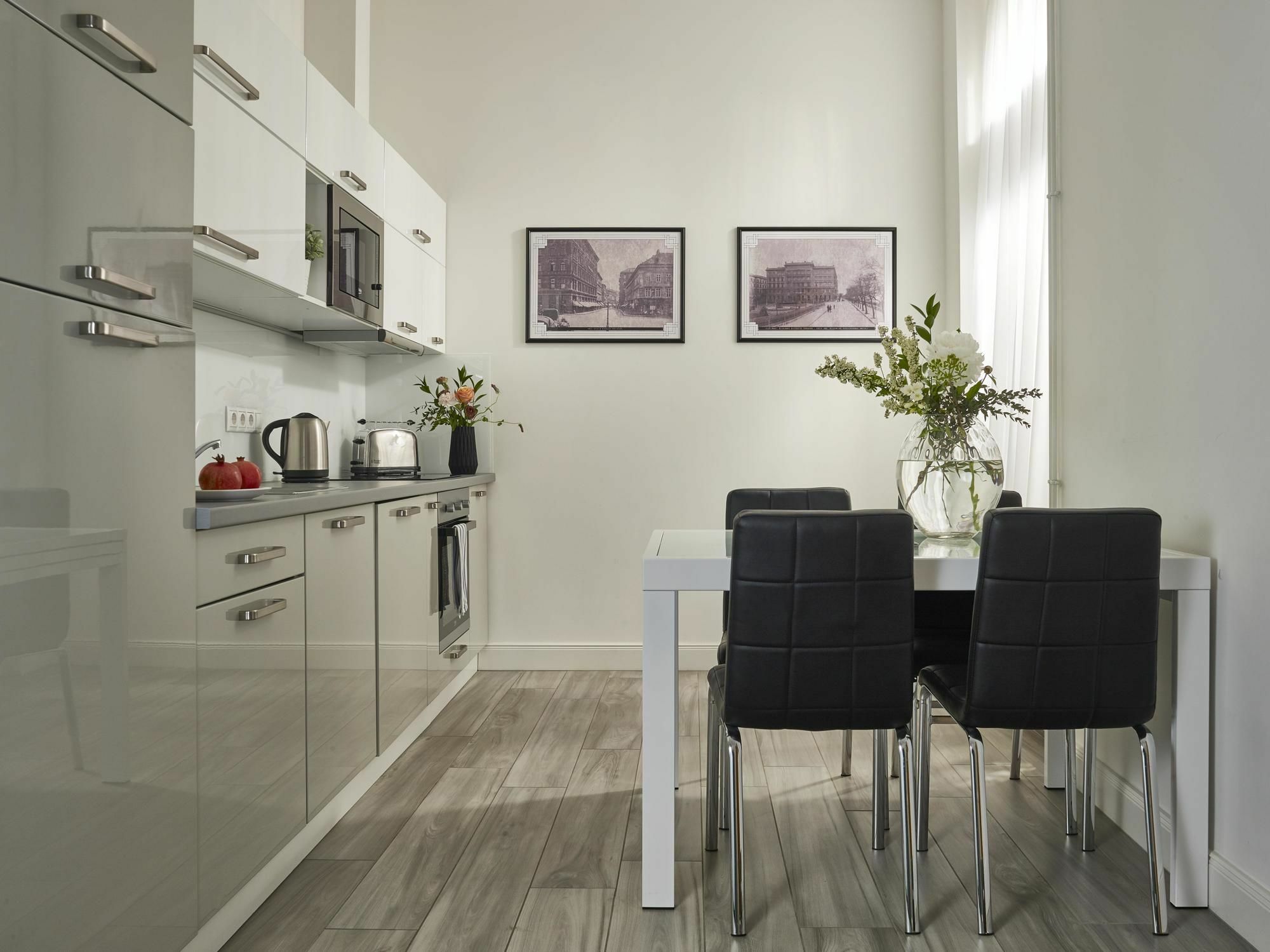 7Seasons Central Suites Budapest Eksteriør billede