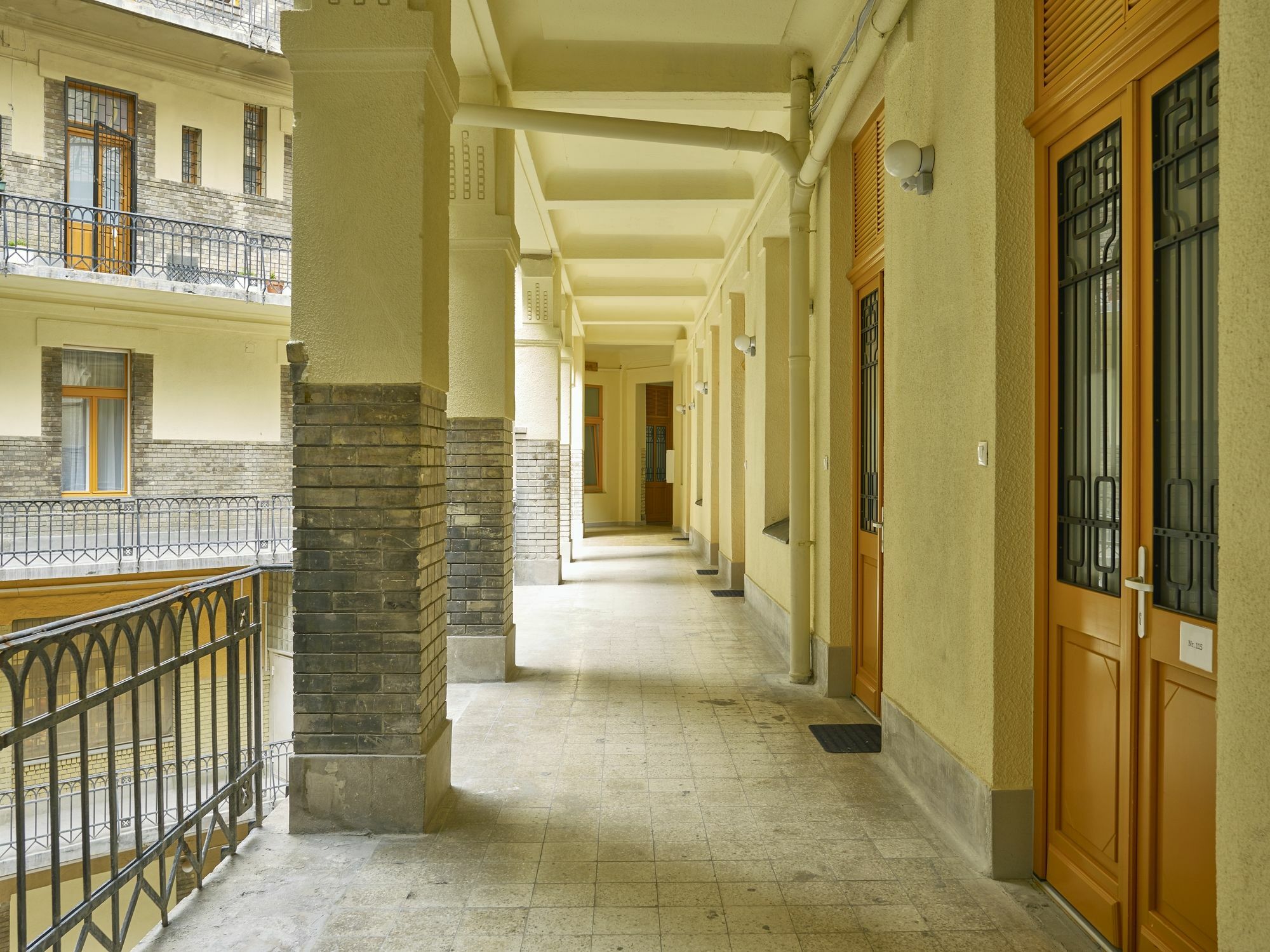 7Seasons Central Suites Budapest Eksteriør billede