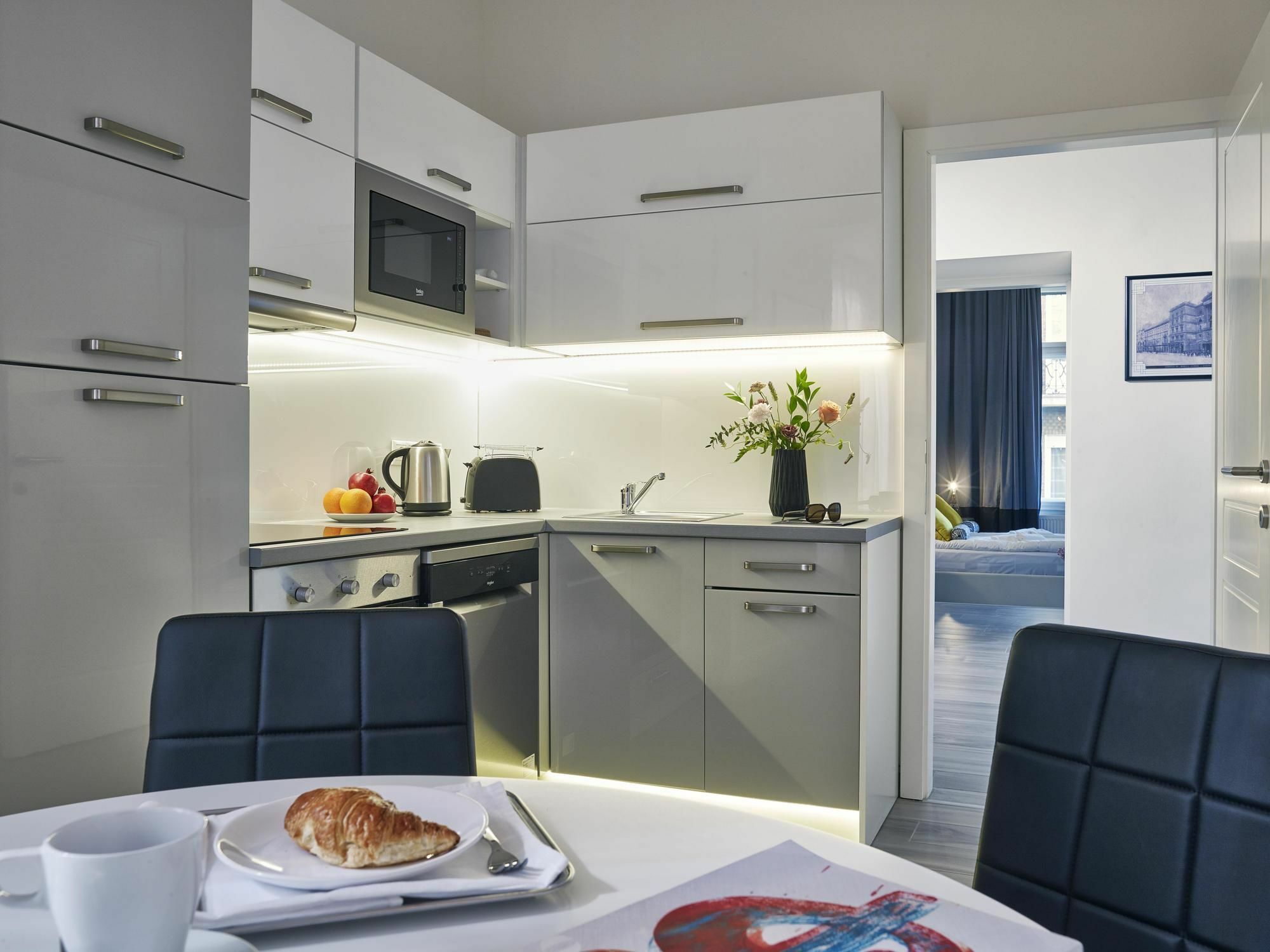 7Seasons Central Suites Budapest Eksteriør billede